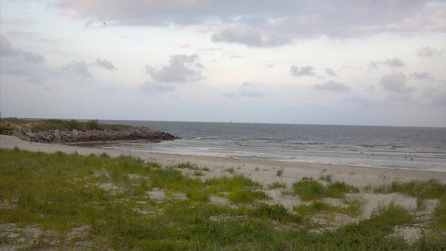 2011-08-04 19-36-05 132