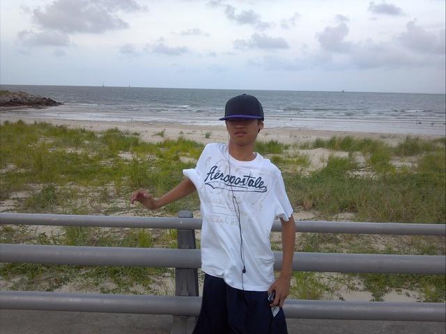 2011-08-04 19-37-51 485